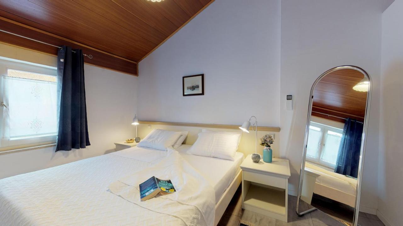 Lora Deluxe Superior 5 Star Apartment, Your Piece Of Heaven By The Sea & Park With Sea & Park View Novigrad Istria Extérieur photo