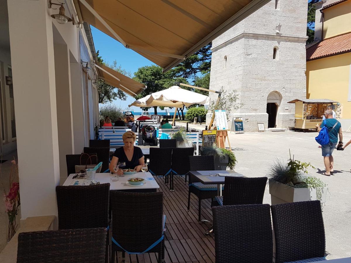 Lora Deluxe Superior 5 Star Apartment, Your Piece Of Heaven By The Sea & Park With Sea & Park View Novigrad Istria Extérieur photo