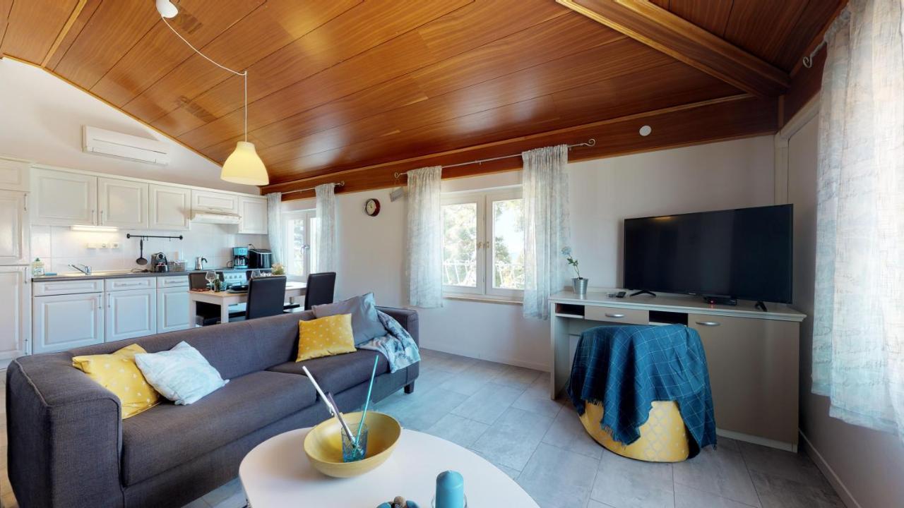 Lora Deluxe Superior 5 Star Apartment, Your Piece Of Heaven By The Sea & Park With Sea & Park View Novigrad Istria Extérieur photo