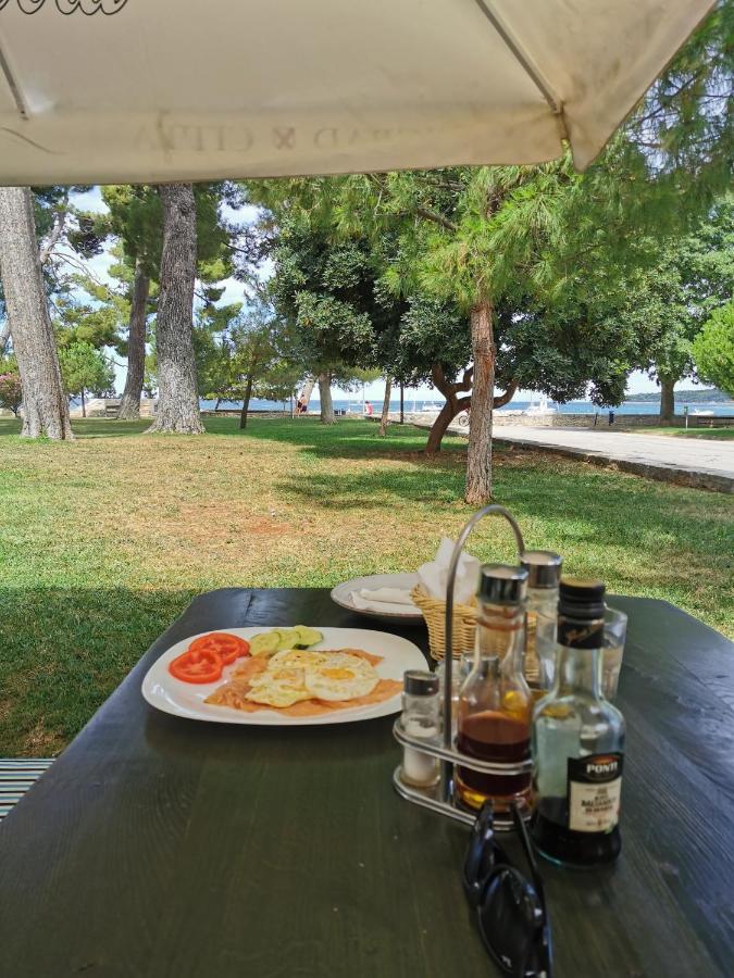 Lora Deluxe Superior 5 Star Apartment, Your Piece Of Heaven By The Sea & Park With Sea & Park View Novigrad Istria Extérieur photo
